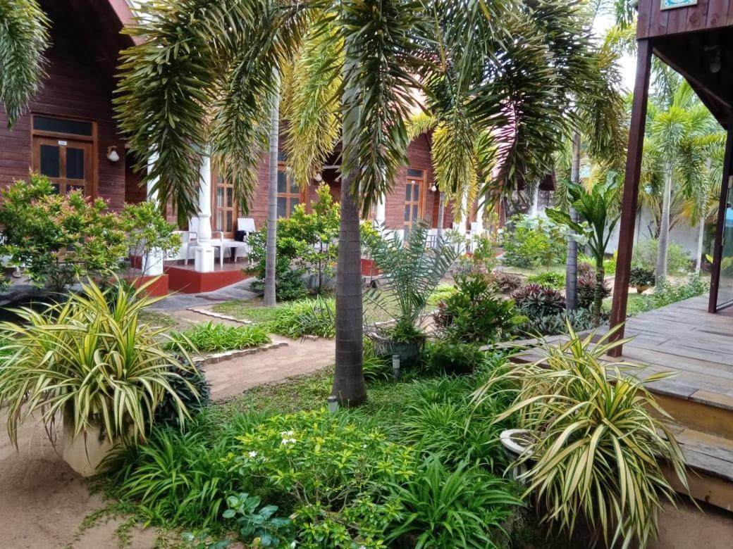 Elegant Green Beach Resort Trincomalee Extérieur photo