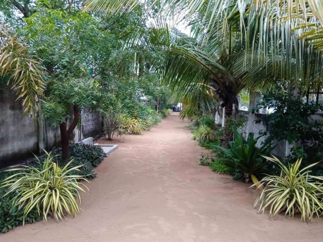 Elegant Green Beach Resort Trincomalee Extérieur photo