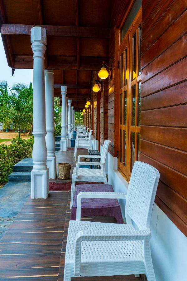 Elegant Green Beach Resort Trincomalee Extérieur photo