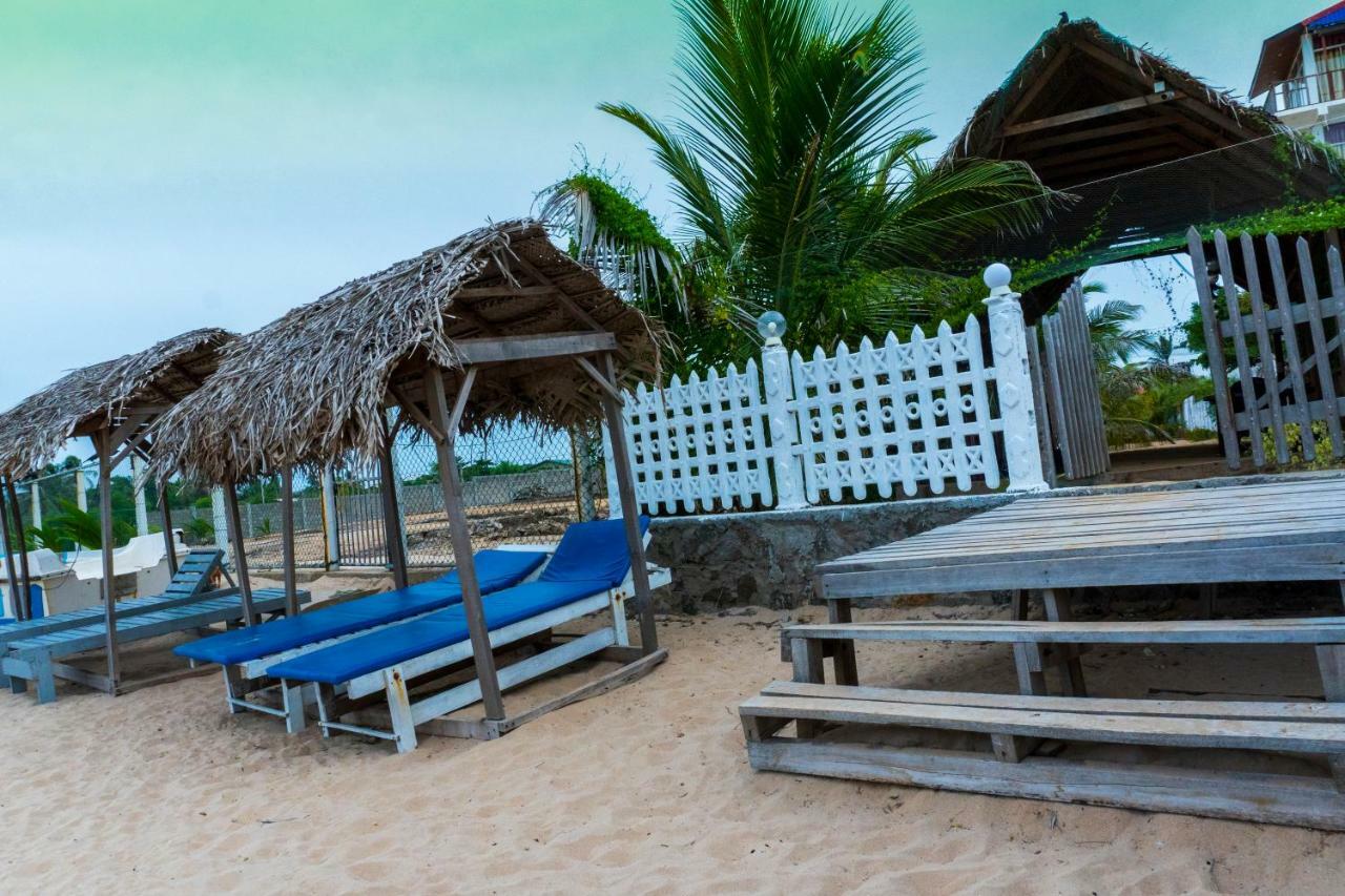 Elegant Green Beach Resort Trincomalee Extérieur photo